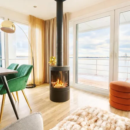Vakantiehuis Floatinghouse Sunday *